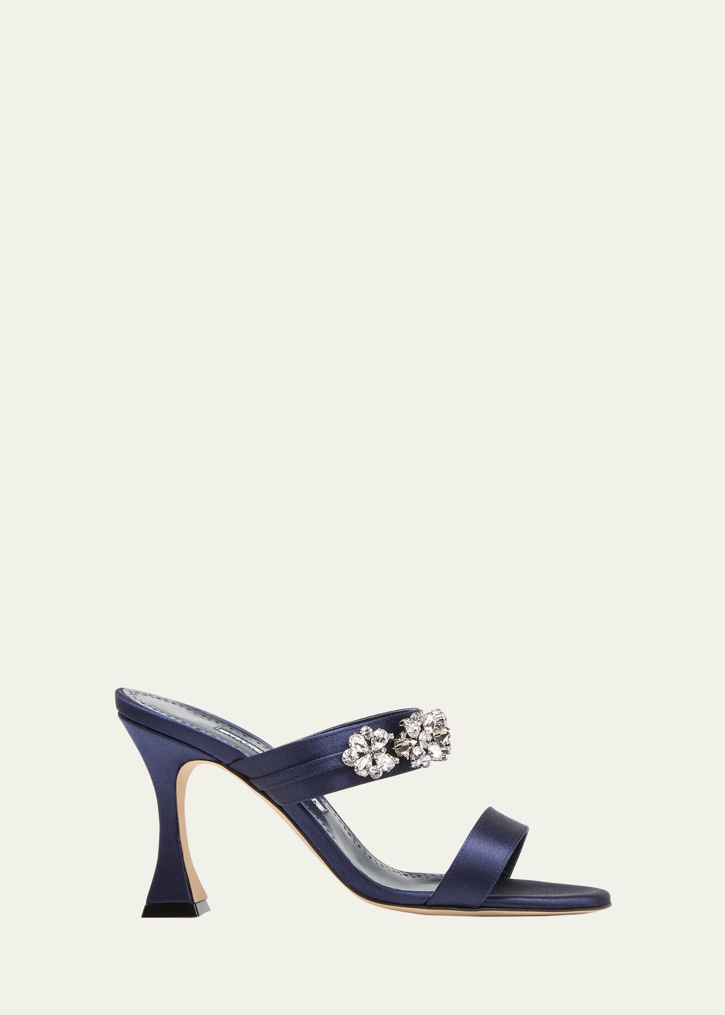 【送料&関税込】Manolo Blahnik Asasan Satin Sandals MANOLO BLAHNIK Asasan 90 crystal-embellished satin sandals