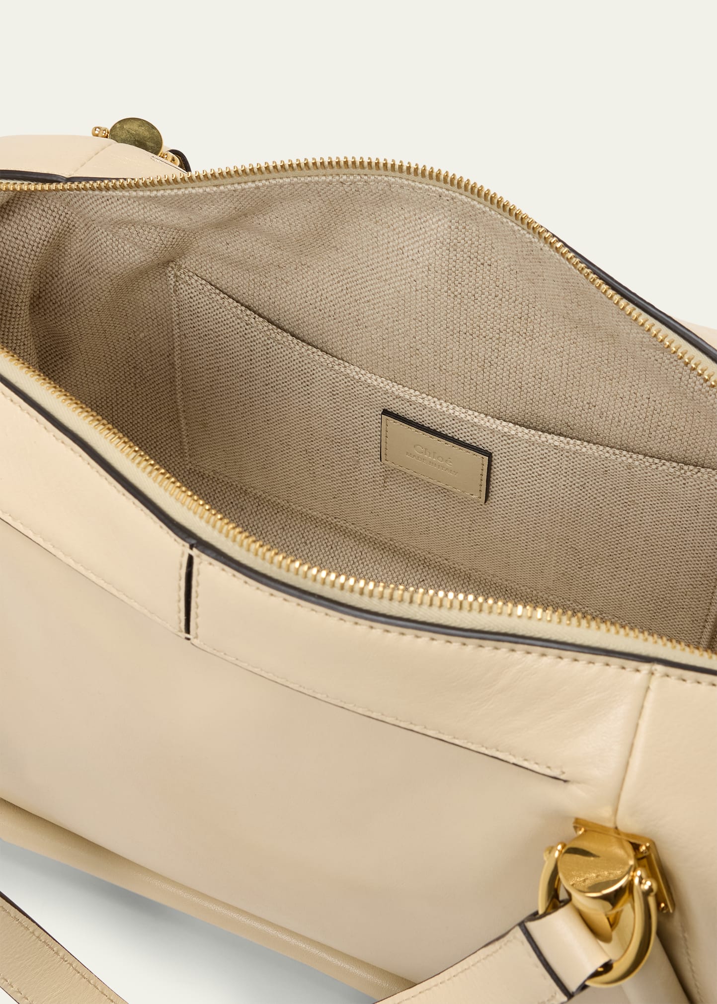 【関税&送料込】Chloe Paraty 24 Bag In Shiny Deep Beige Leat bg_4839466_100296_c