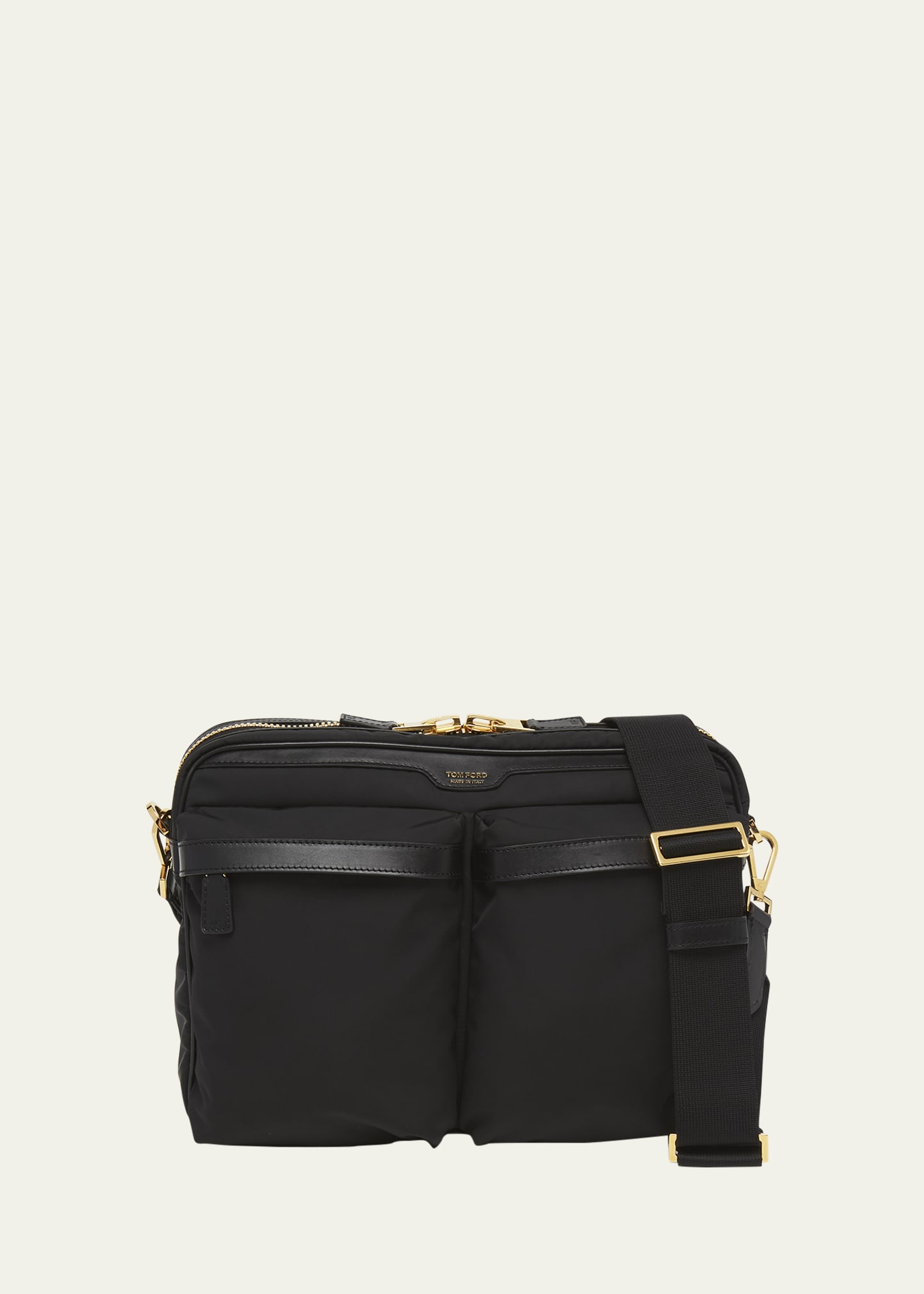 TOM FORD PAW576FAX1216AW040 関税送料込 TOM FORD Men's Recycled Nylon Utility Messenger Bag