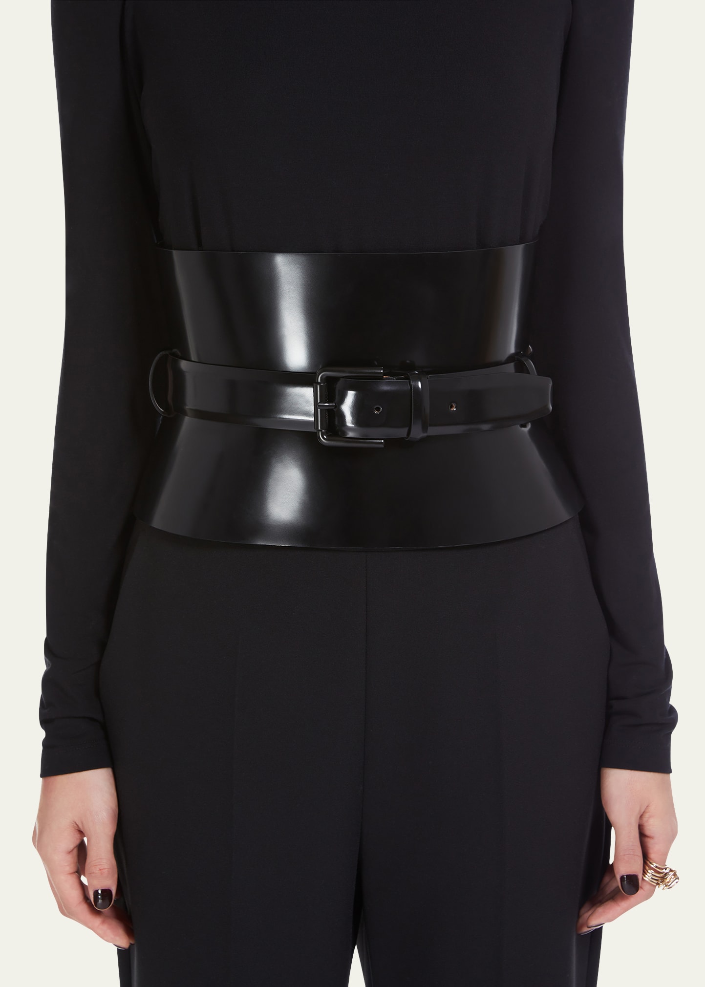 【関税＆送料込み】Max Mara Belt Black leather belt female | Max Mara