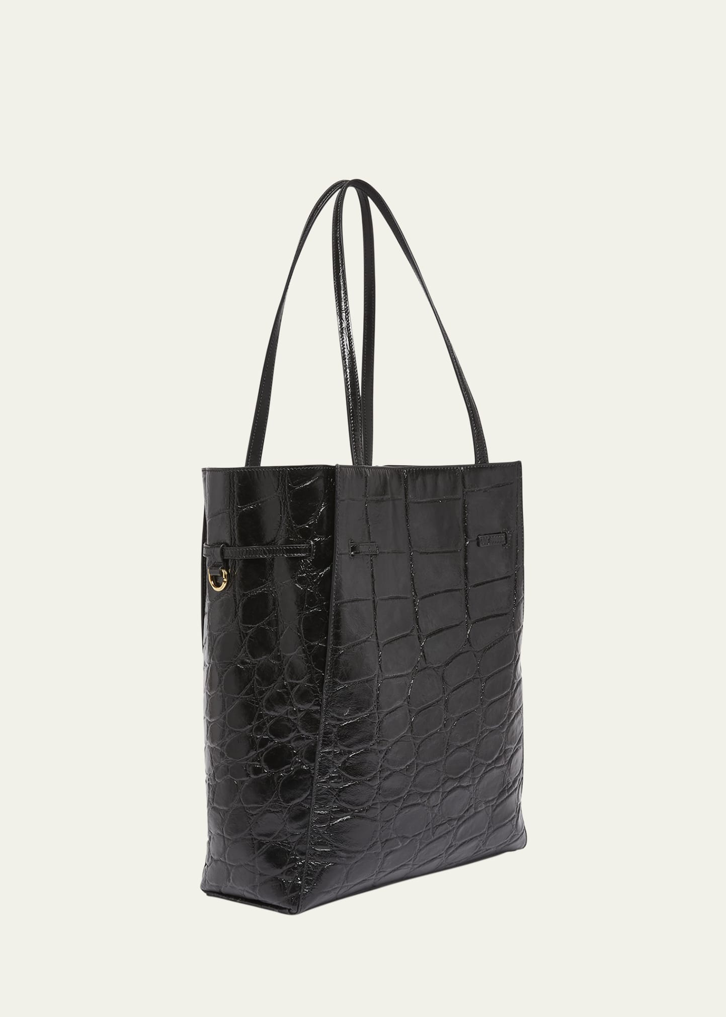 トートバッグ Givenchy \"Medium Voyou\" tote bag 23781884_53797021_600.jpg