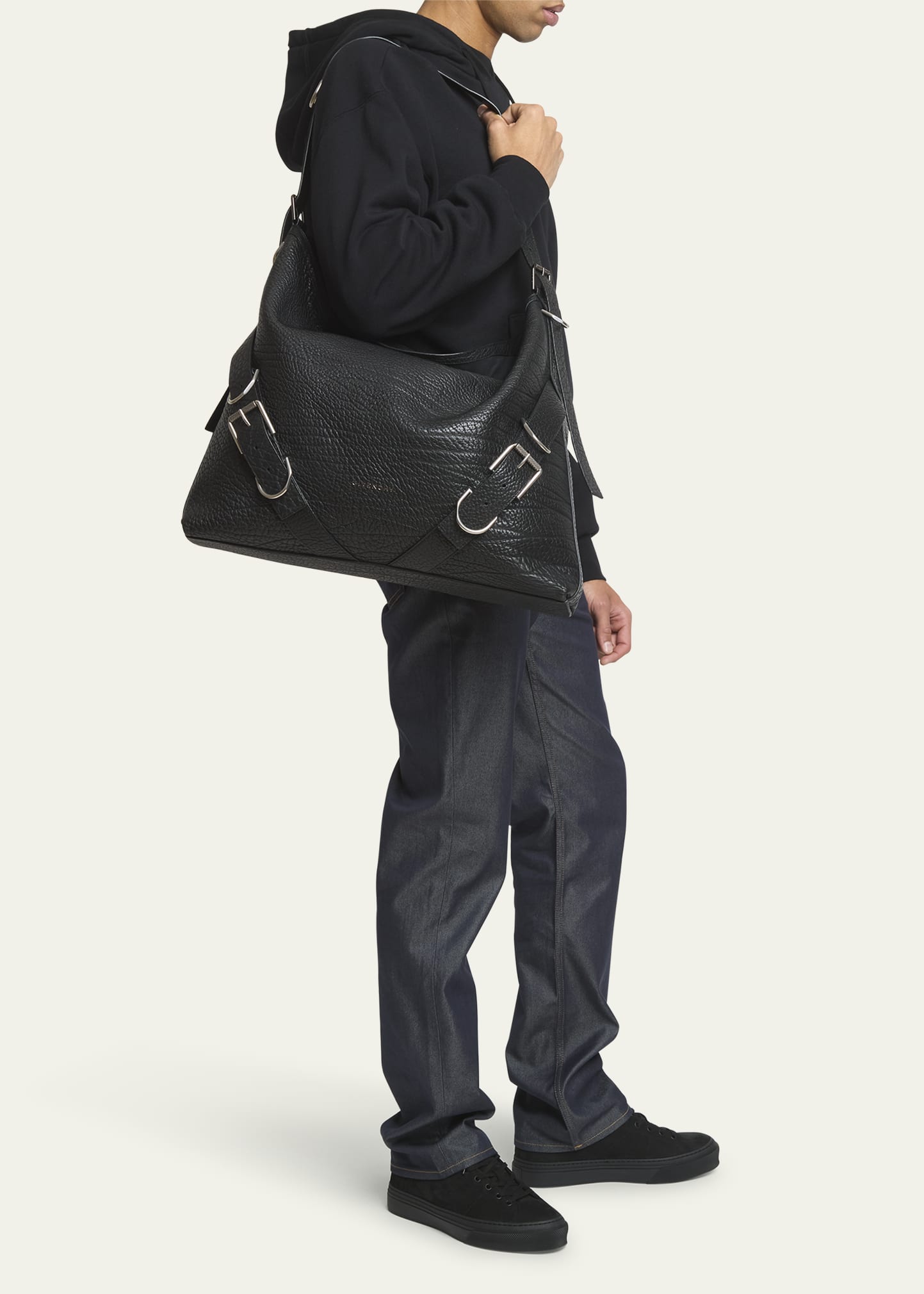 GIVENCHY（ジバンシー）　ロングケープ　ポンチョ ジュエローブ Jewelobe ストレートロングポンチョ （ブラック