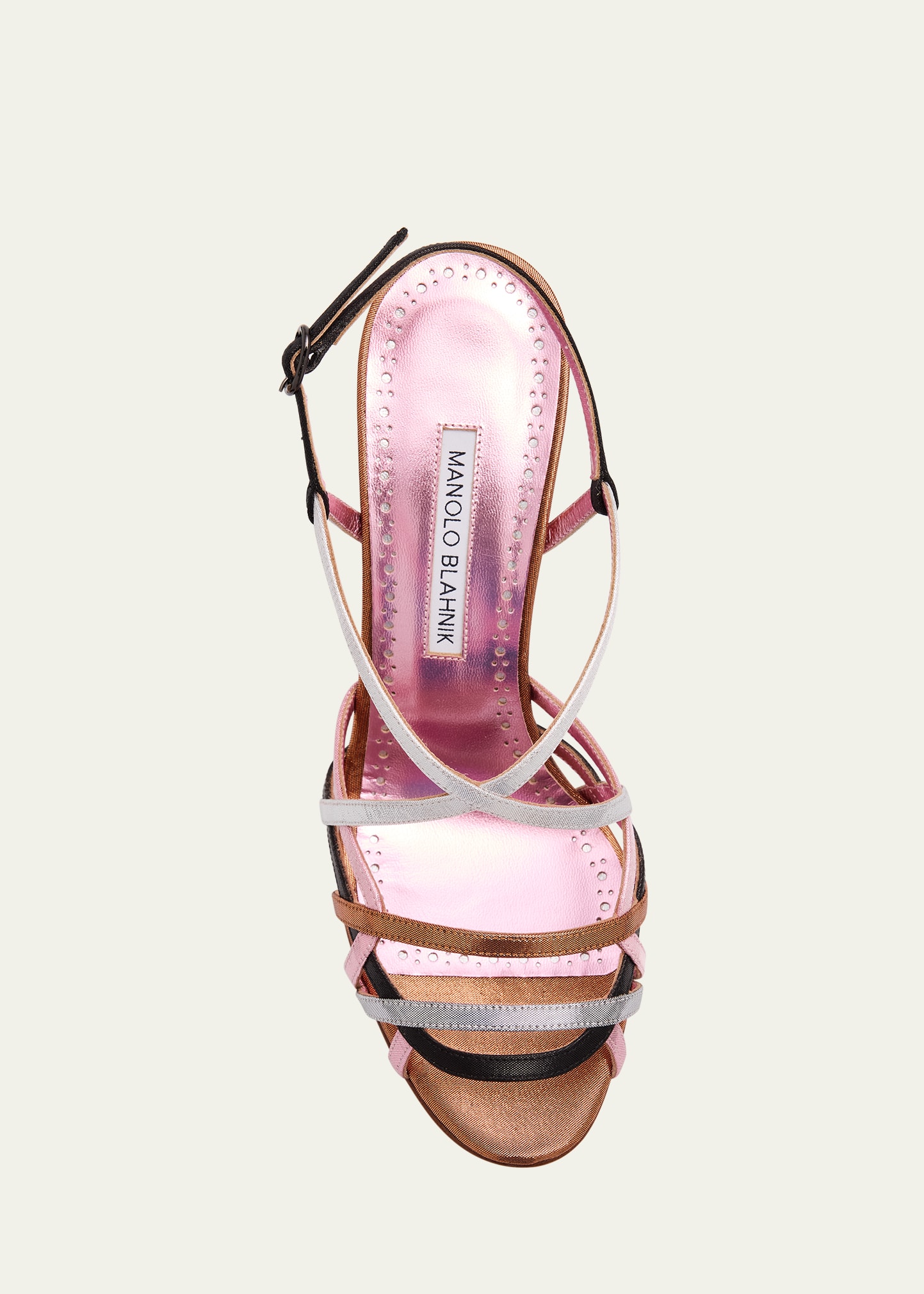【華やかな煌き】Manolo Blahnik Rayaahメタリックサンダル Manolo Blahnik Rayaah Multicolor Strappy Slingback Sandals
