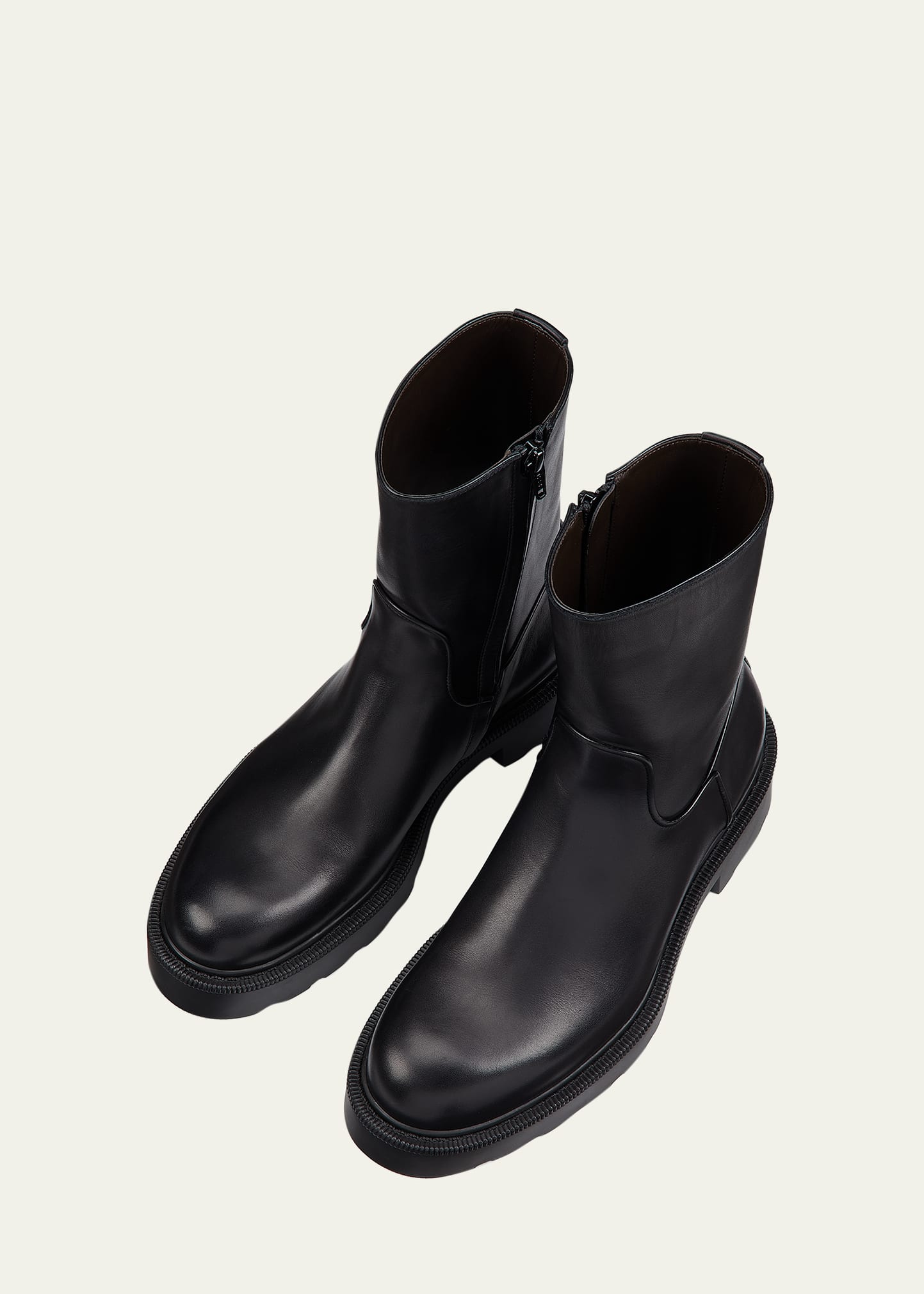 ショートブーツ・ブーティ Lisa Ankle Boots in Black Leather THE ROW Leather Short Moto Boots - Bergdorf Goodman