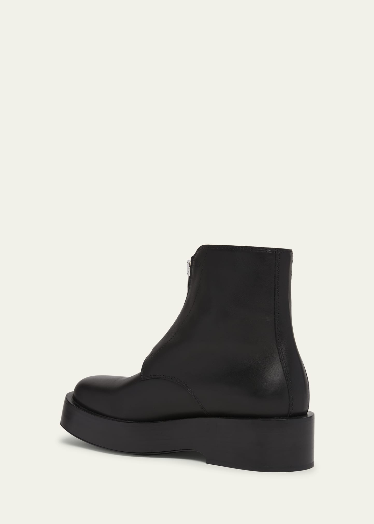 ショートブーツ・ブーティ BOTTEGA VENETA MONSIEUR SHINY LEATHER ANKLE BOOTS Bottega Veneta Monsieur patent leather ankle boots Bottega