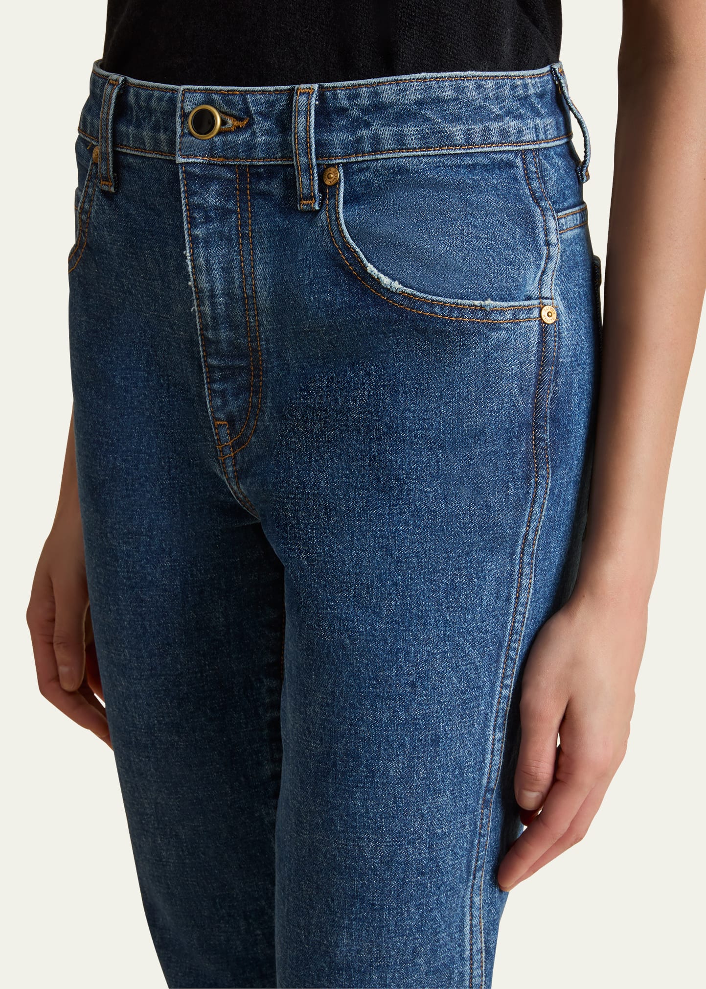 【KHAITE】vivian cropped high-rise bootcut ジーンズ Khaite Vivian Women's Cropped Bootcut High Rise Jeans Size