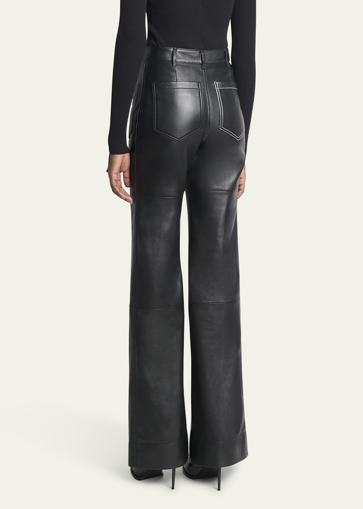 【関税込み】Victoria Beckham ブラック Alina テーラードパンツ Victoria Beckham Alina パンツ | ニュートラル | FARFETCH JP