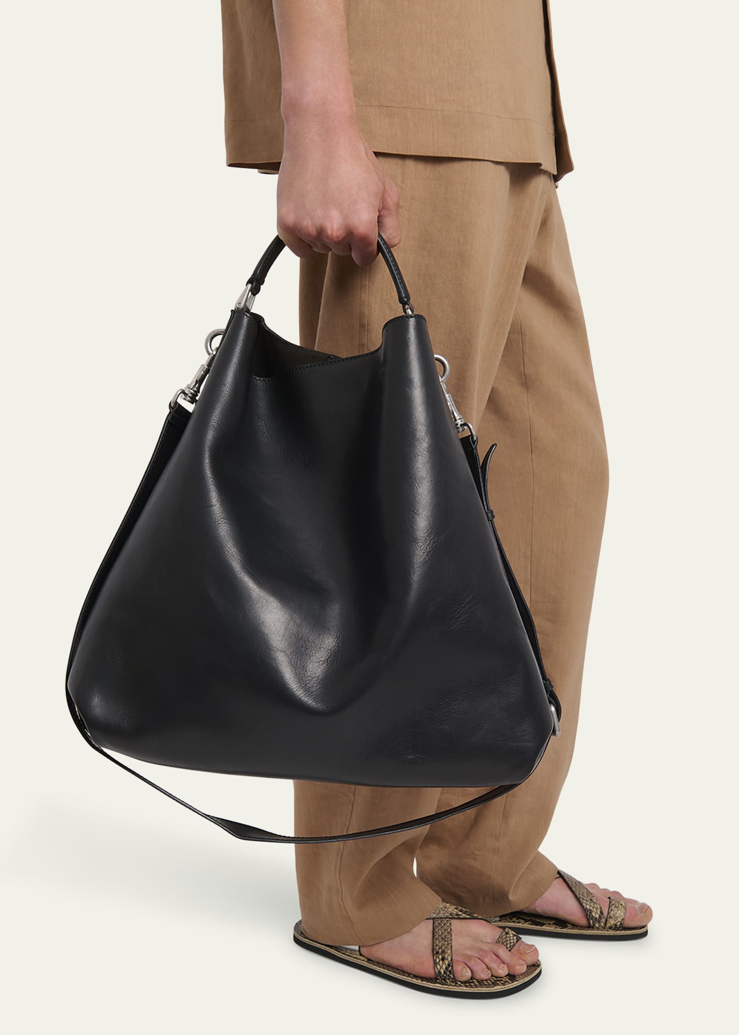 【DRIES VAN NOTEN】gathered レザー トート Dries Van Noten Crisp Small Leather Tote Bag | Liberty