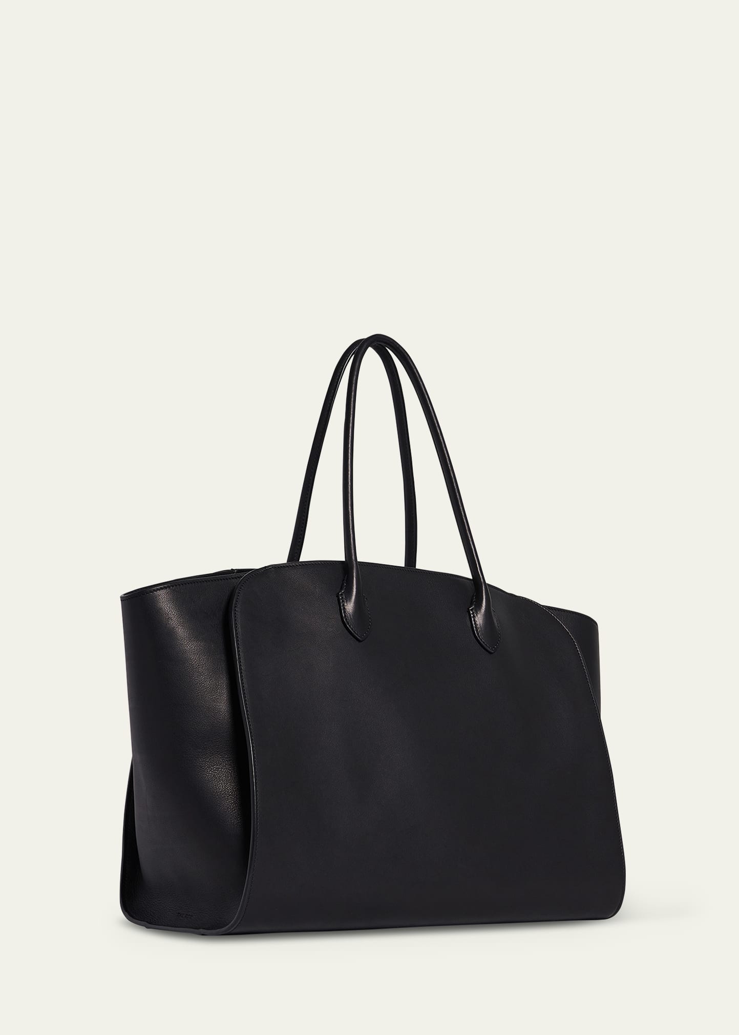 THE ROW Marlo 17 Tote Bag in Saddle Leather - Bergdorf Goodman