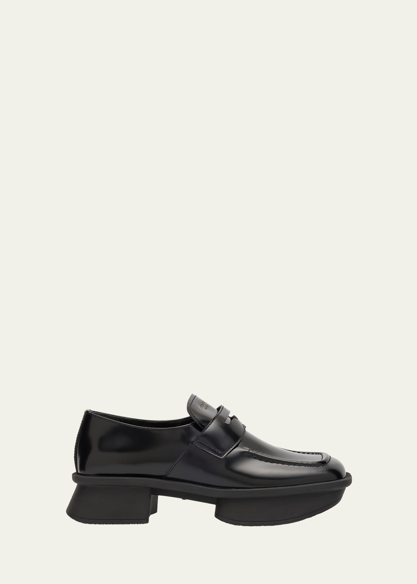 2024-25 秋冬新作  ハイブランドの Prada Re-Edition Brushed Leather Penny Loafers - Bergdorf 靴