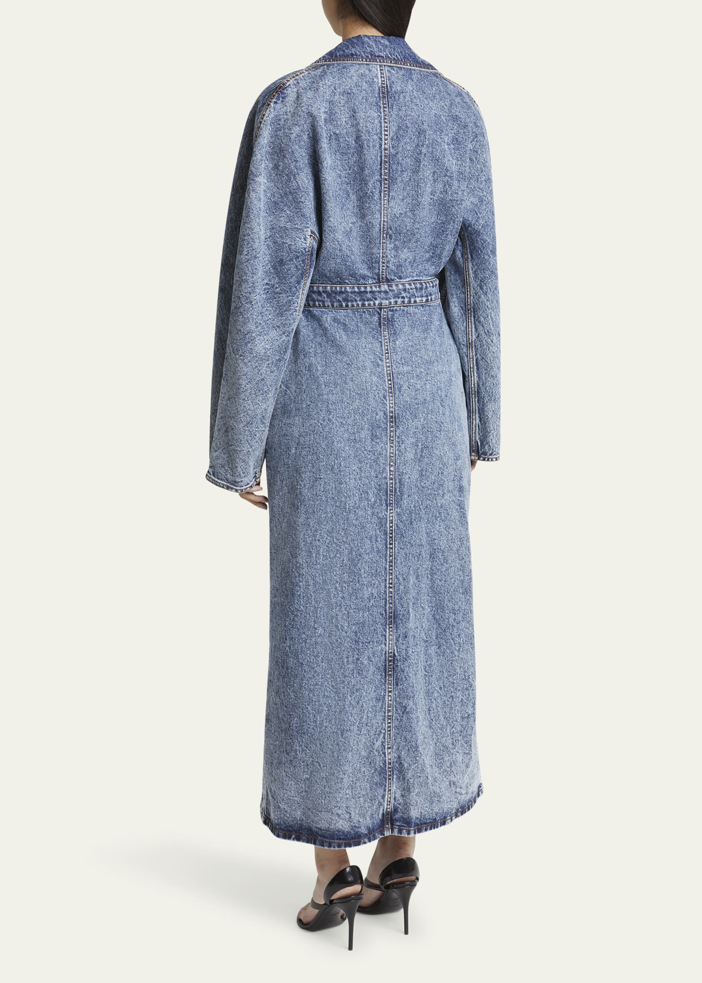 コート ALAIA SS25 Denim trench coat (AA9M1067T535A 524) ALAIA Wrap Denim Trench Coat - Bergdorf Goodman