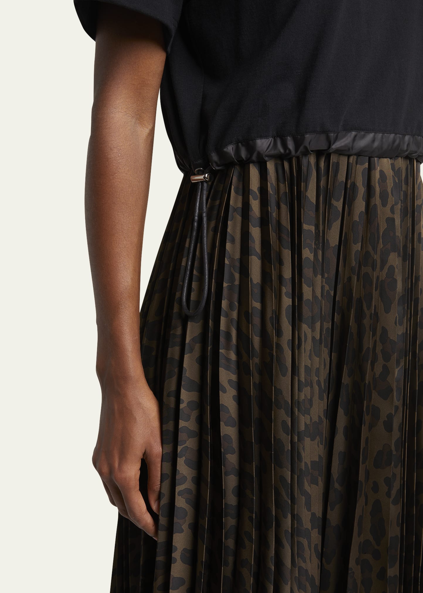 ■sacai■サカイ■Leopard Print Jersey & Satin Midi Dress■ Sacai Mixed Media Leopard Print Jersey & Satin Midi Dress in