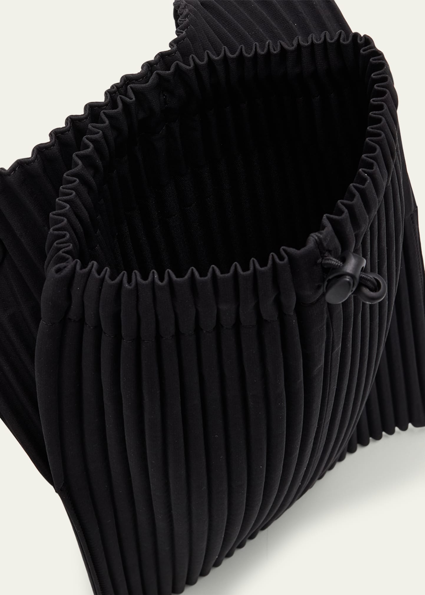 Homme Plisse Issey Miyake Men's Pocket Large Pleated