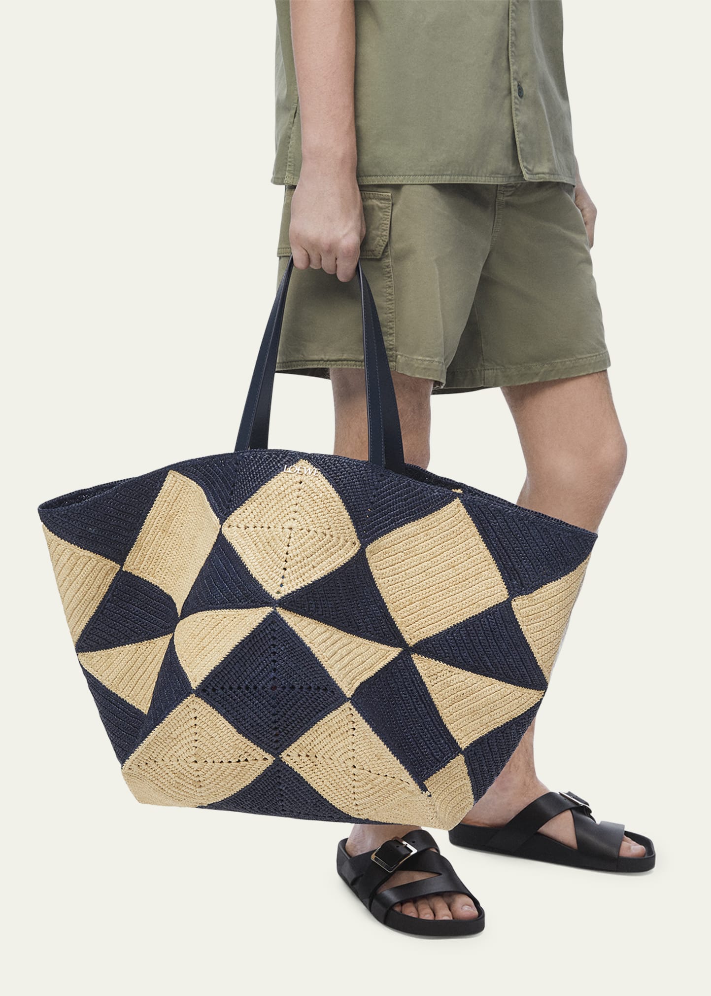 トートバッグ LOEWE A779G50X37 PUZZLE FOLD TOTE M IN RAFFIA Medium Puzzle Fold tote in raffia Beige - LOEWE