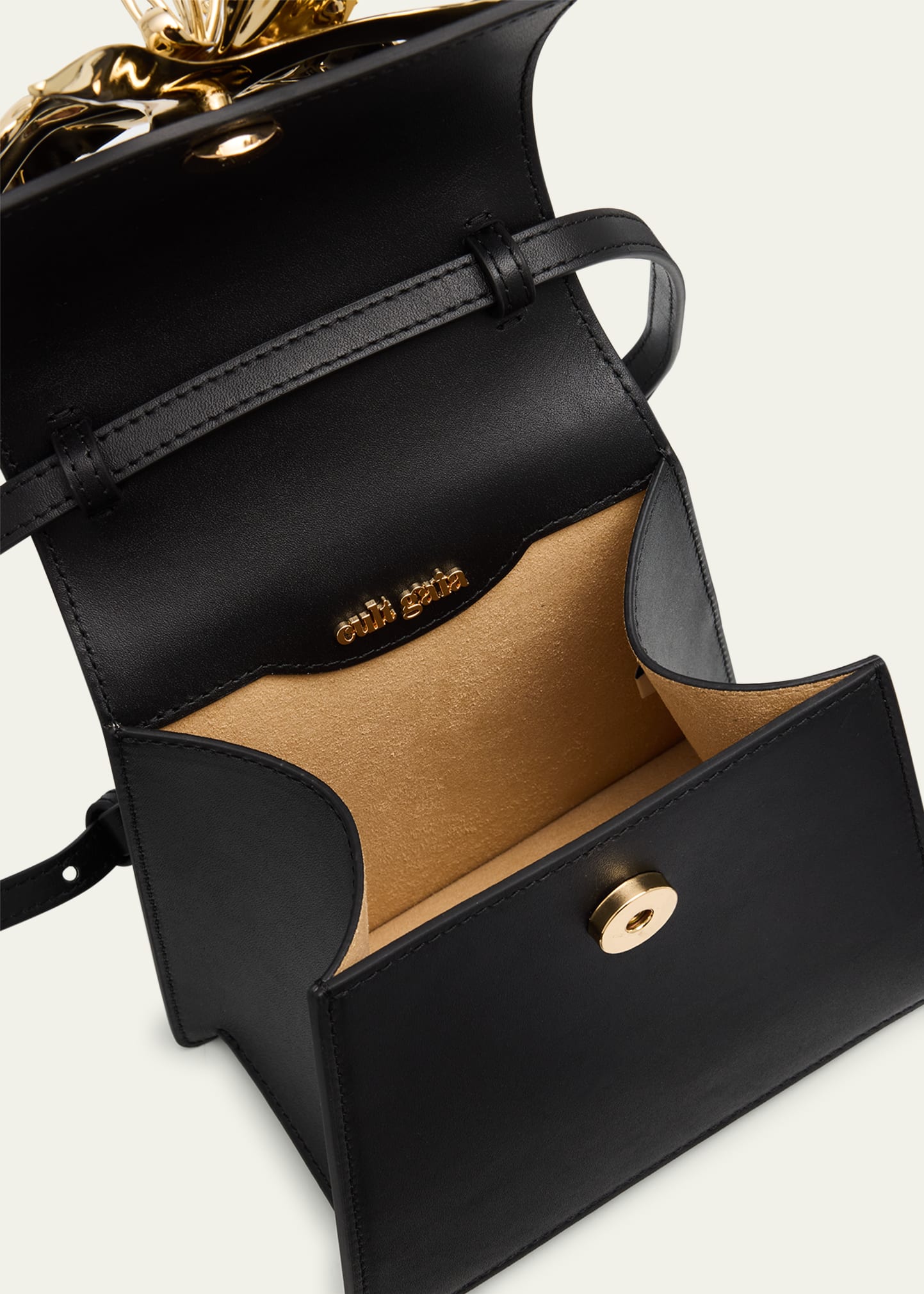 フランシスコ ガブリエル　Project GAIA　愛の警鐘　２冊セット Cult Gaia Emilia Flower-Embellished Leather Top-Handle Bag