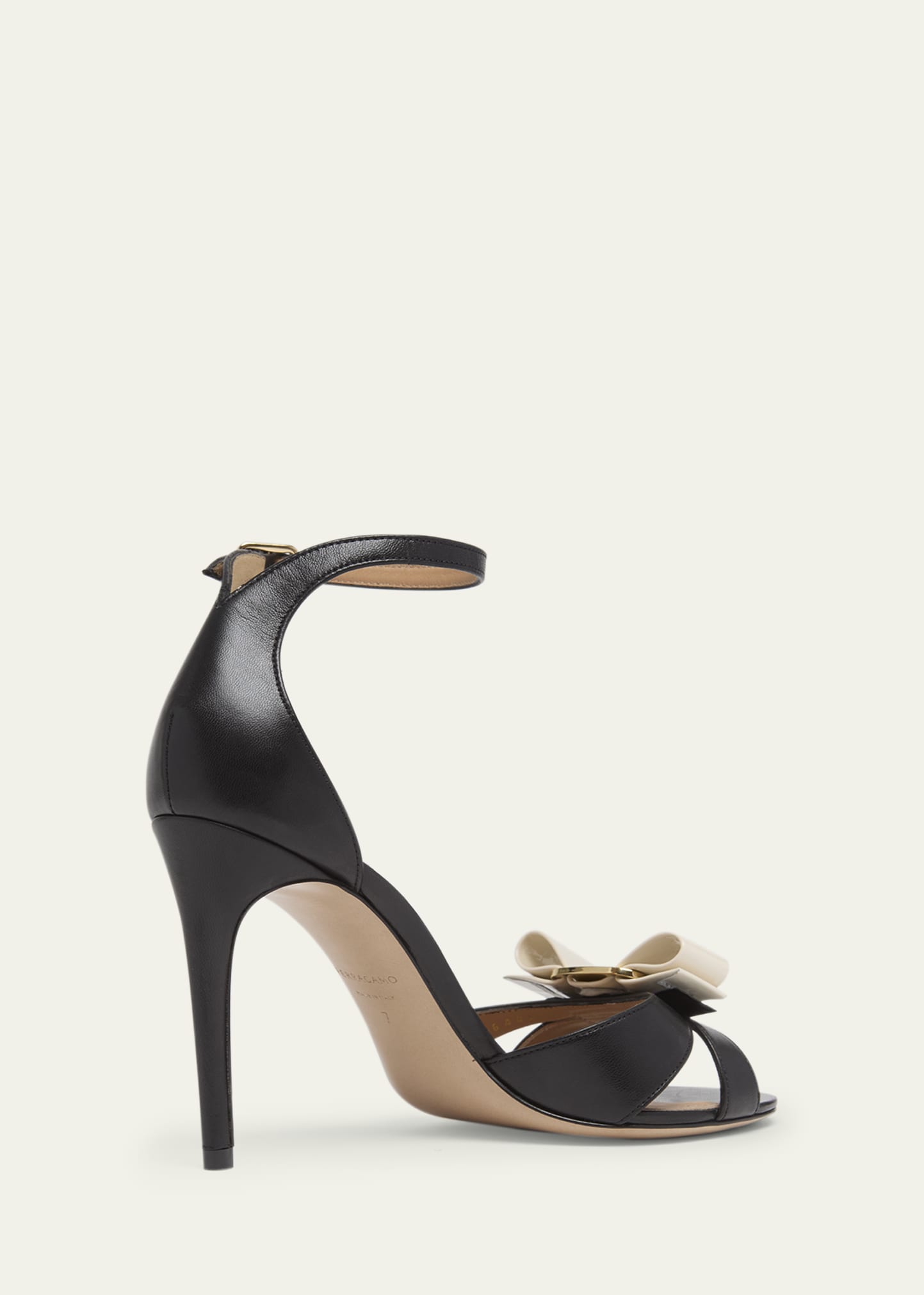 専用◆Salvatore Ferragamo VARAリボン　PRATO55 Ferragamo 95mm Roxy Vara Leather Bow Ankle-Strap Sandals