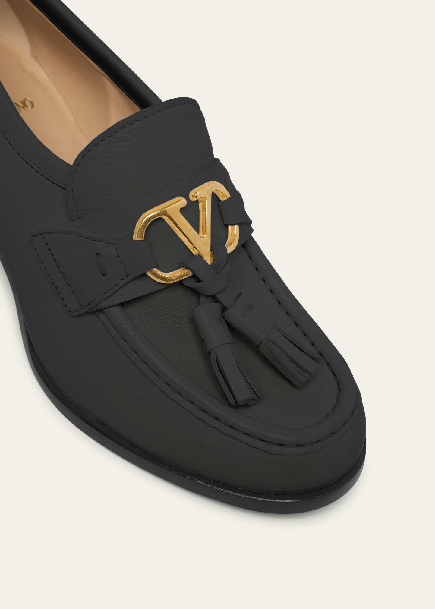 Valentino Garavani 60mm VLogo Signature Leather Block-Heel Penny