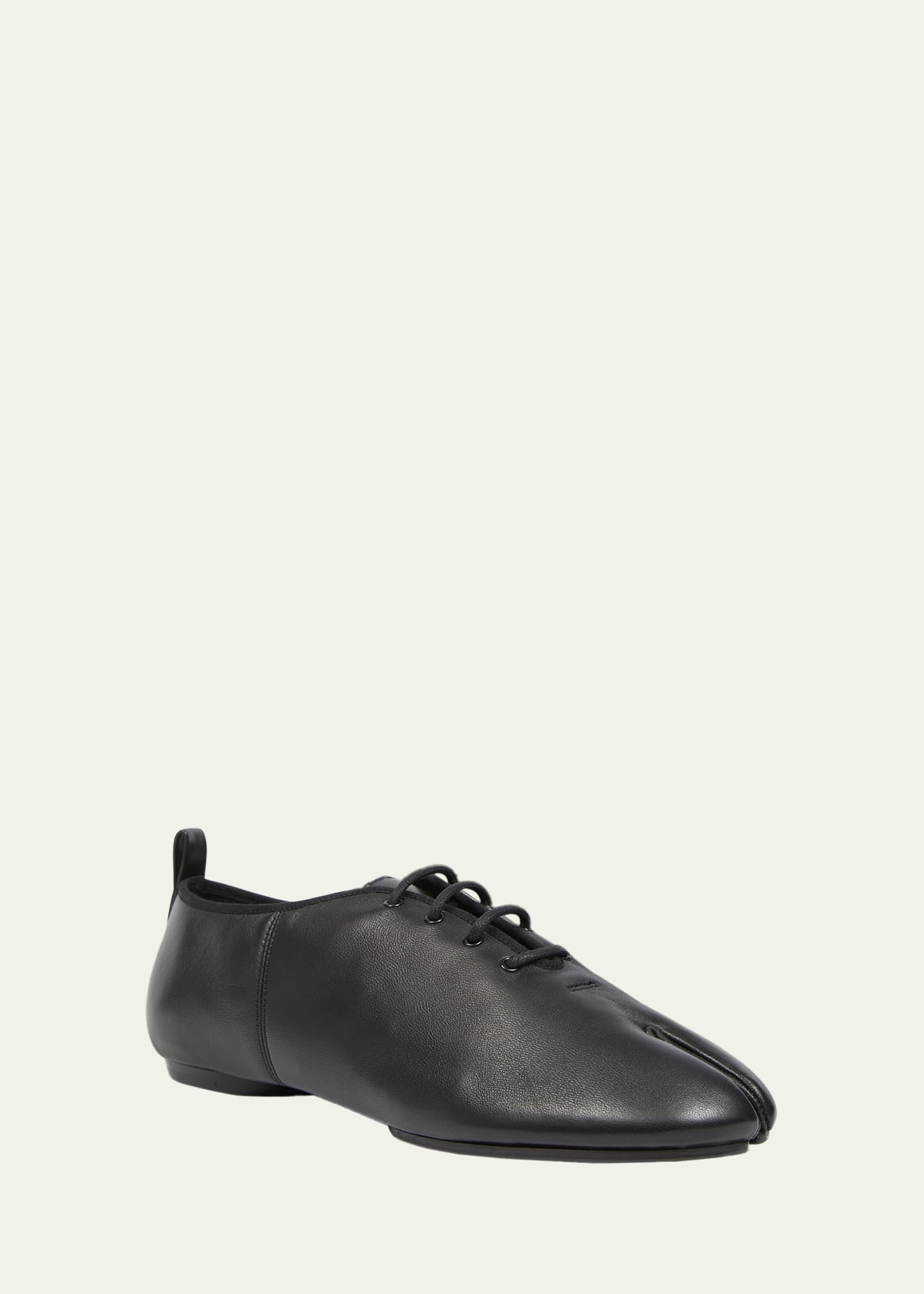 Maison Margiela Men's Tabi Jazz Leather Lace-Up Ballerina Flats