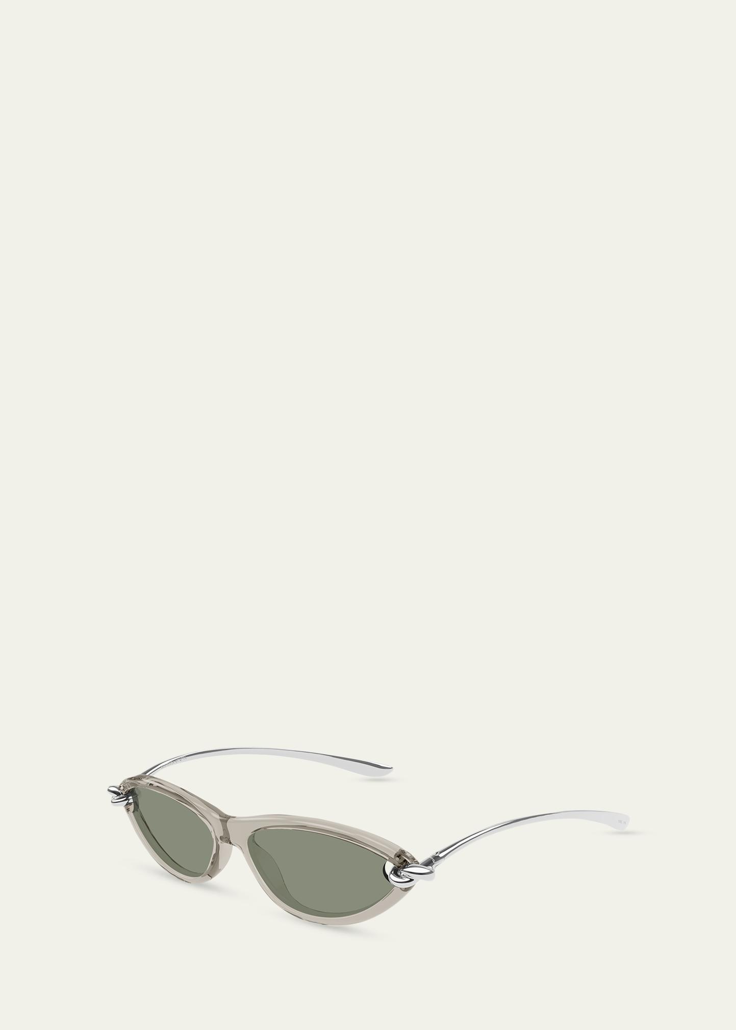 Bottega Veneta

New Knot 56MM Cat-Eye Sunglasses Knot Cat Eye Sunglasses in Beige/grey | Bottega Veneta US main image 3
