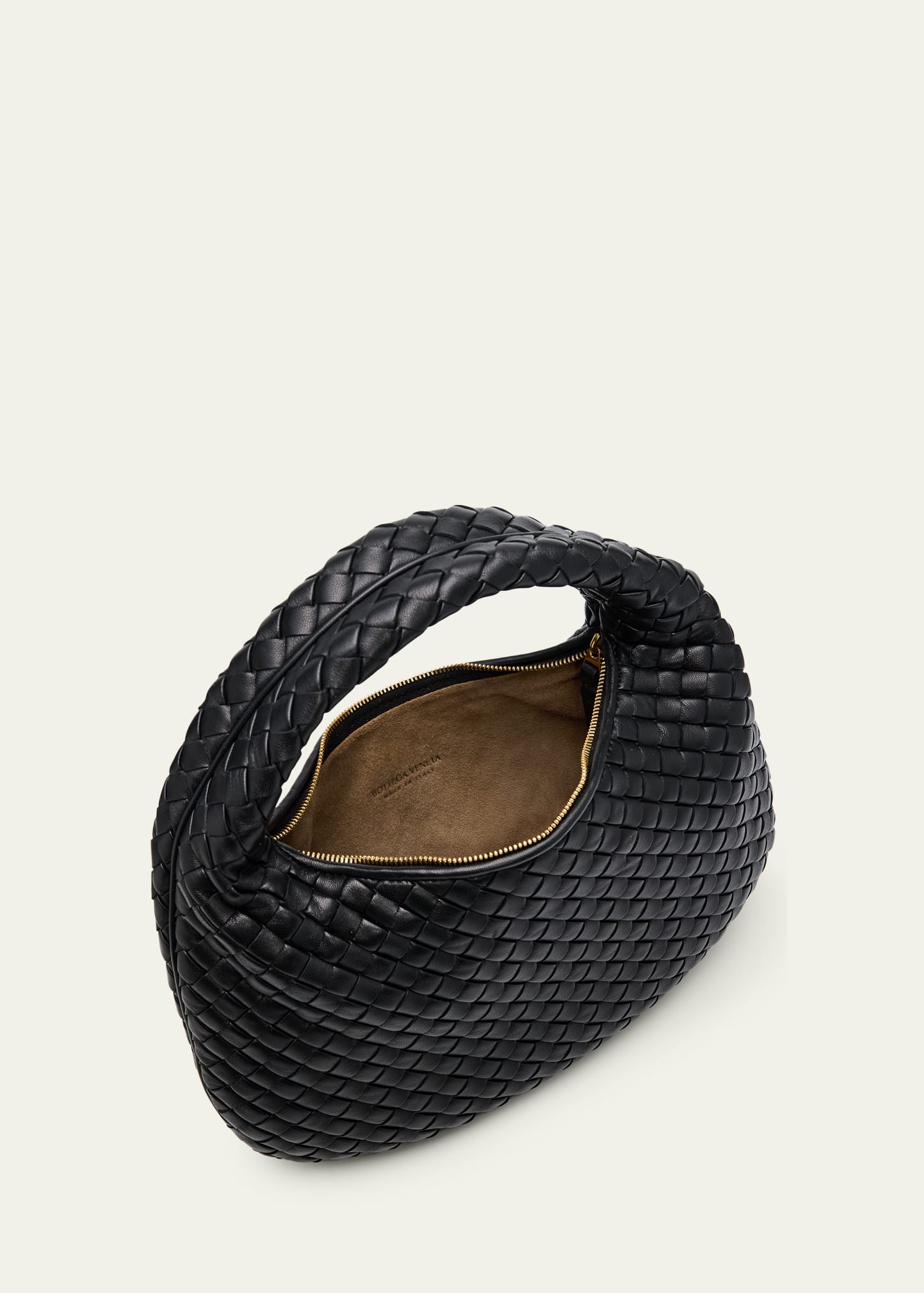 BOTTEGA VENETA ザ・パデッド ホールドオール Bottega Veneta Veneta Small Padded Leather Top-Handle Bag