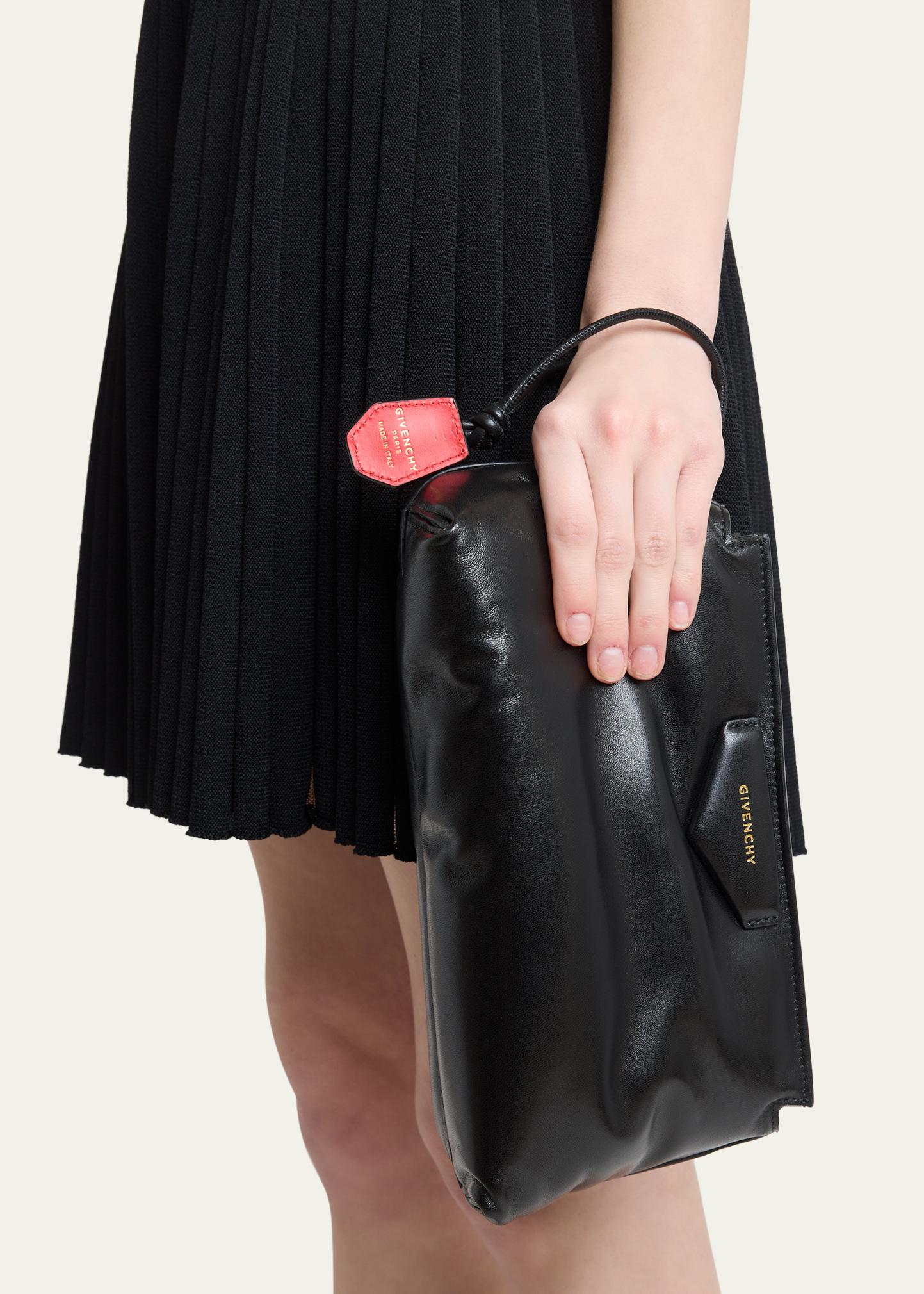 GIVENCHY antigona clutch クラッチバッグ Givenchy Antigona Slouchy Clutch Bag in Leather - Bergdorf Goodman