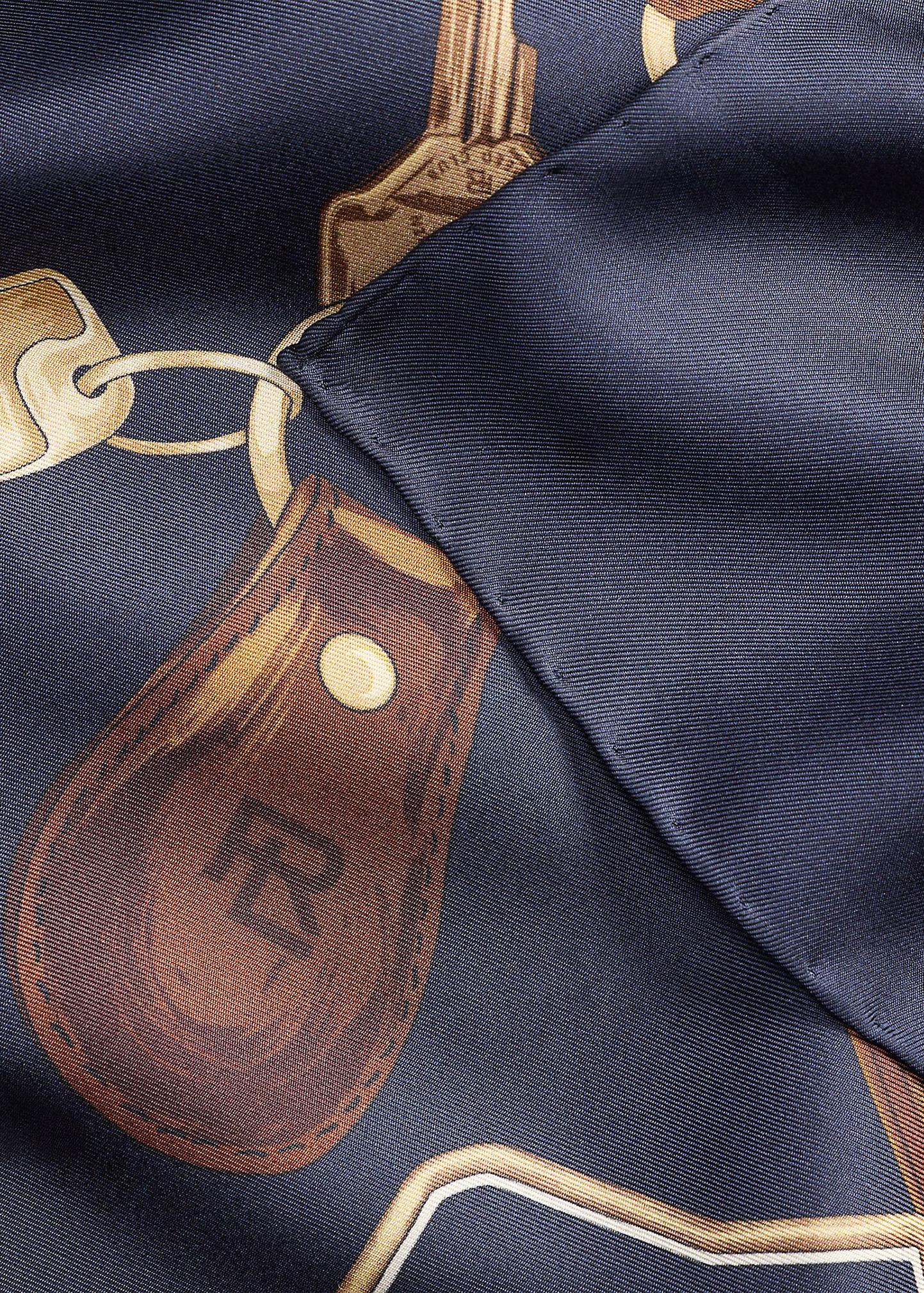 bg_5681663_100998_c