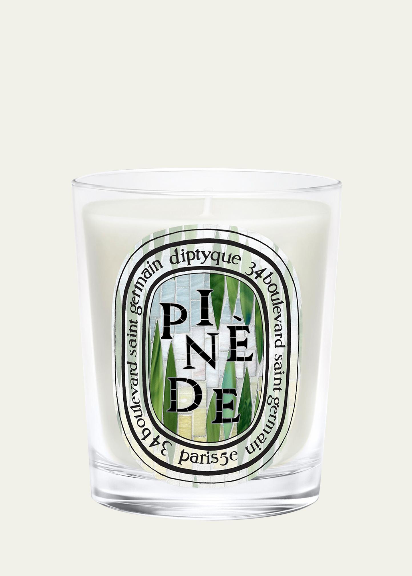 【diptyque】キャンドル190g ★POiS DE SENTEUR Diptyque Pinède Classic Candle, 6.5 oz. - Bergdorf Goodman