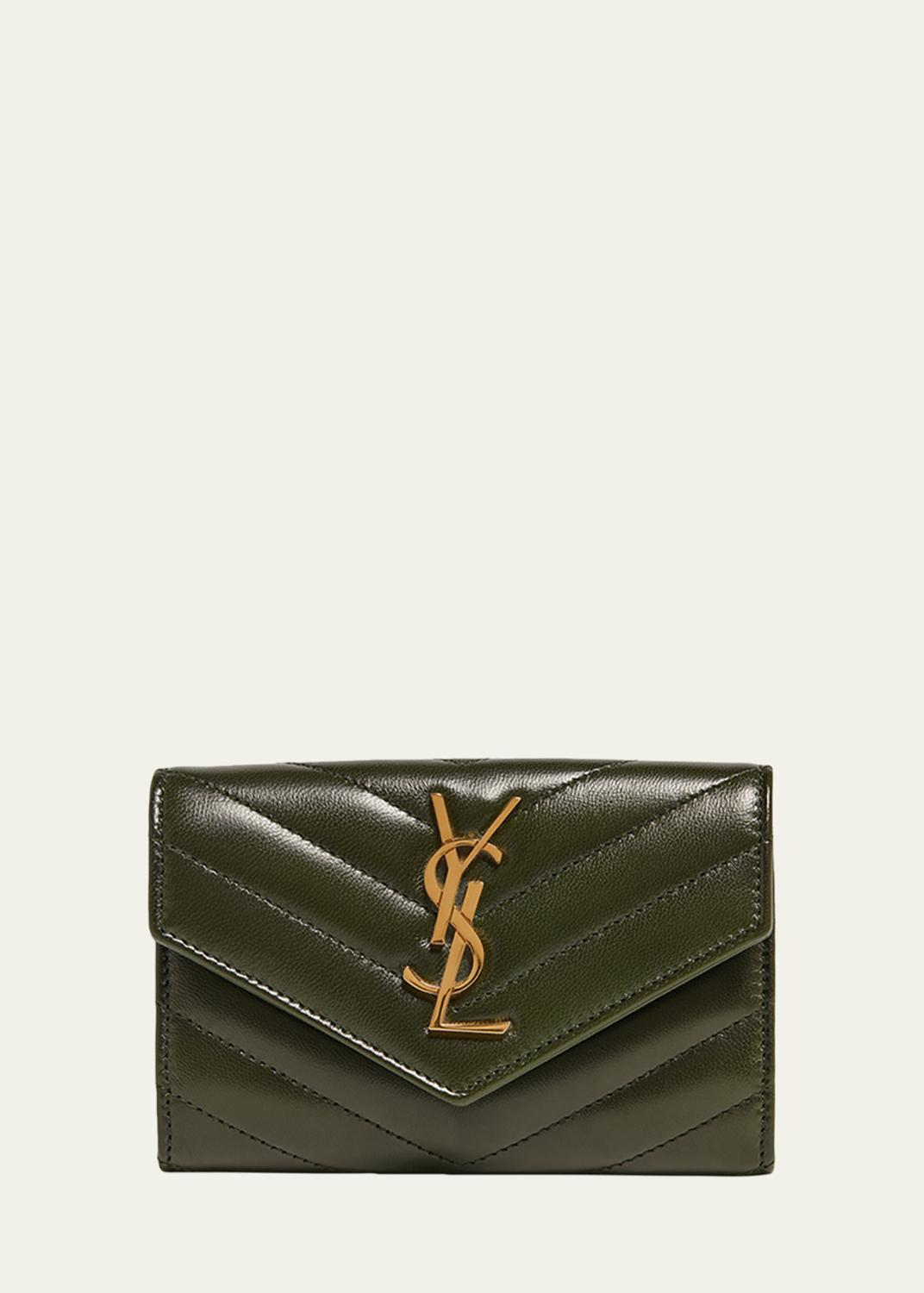 Saint Laurent Monogram 財布 Saint Laurent YSL Monogram Small Flap Wallet in Grained Leather
