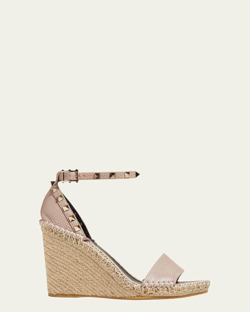 Valentino Garavani Rockstud Espadrille Wedges in Rose