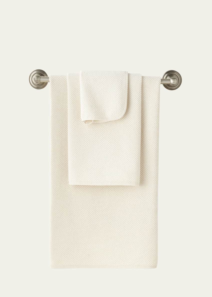 Graccioza Bee Waffle Wash Cloth Image 1 of 2
