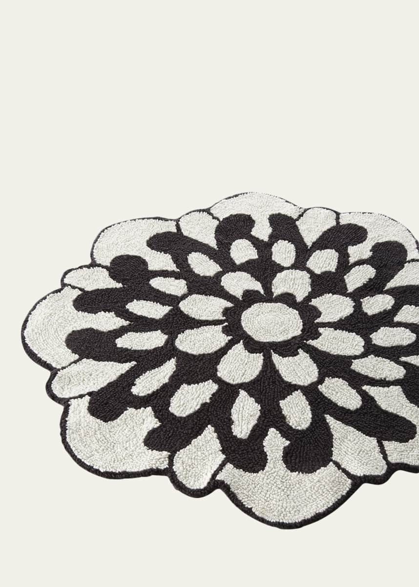 Missoni Home Otil Reversible Flower-Shaped Bath Rug