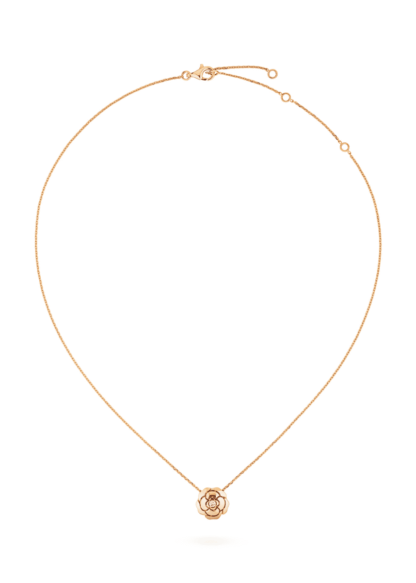 CHANEL EXTRAIT DE CAMLIA NECKLACE
