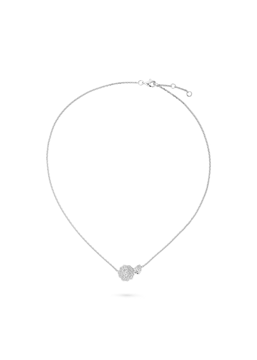 CHANEL CAMÉLIA PRÉCIEUX NECKLACE