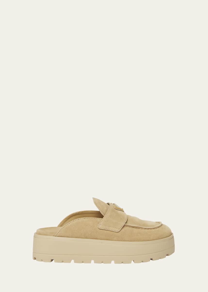 Prada Fussbett Suede Loafer Mules