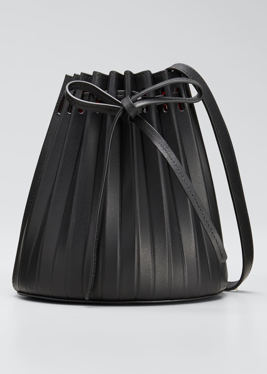Vegetable tanned pleated bucket bag discount