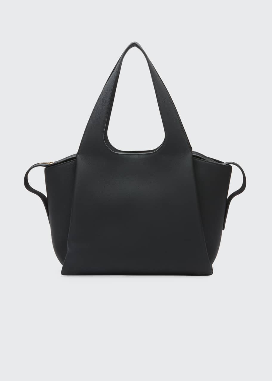 The row tr1 bag store