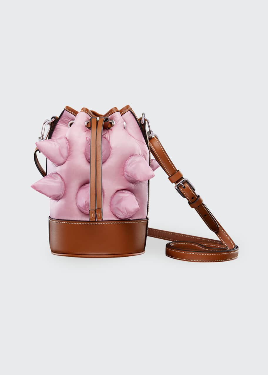【MONCLER】BUCKET BAG Moncler Mini logo-patch Bucket Bag | Black | FARFETCH JO