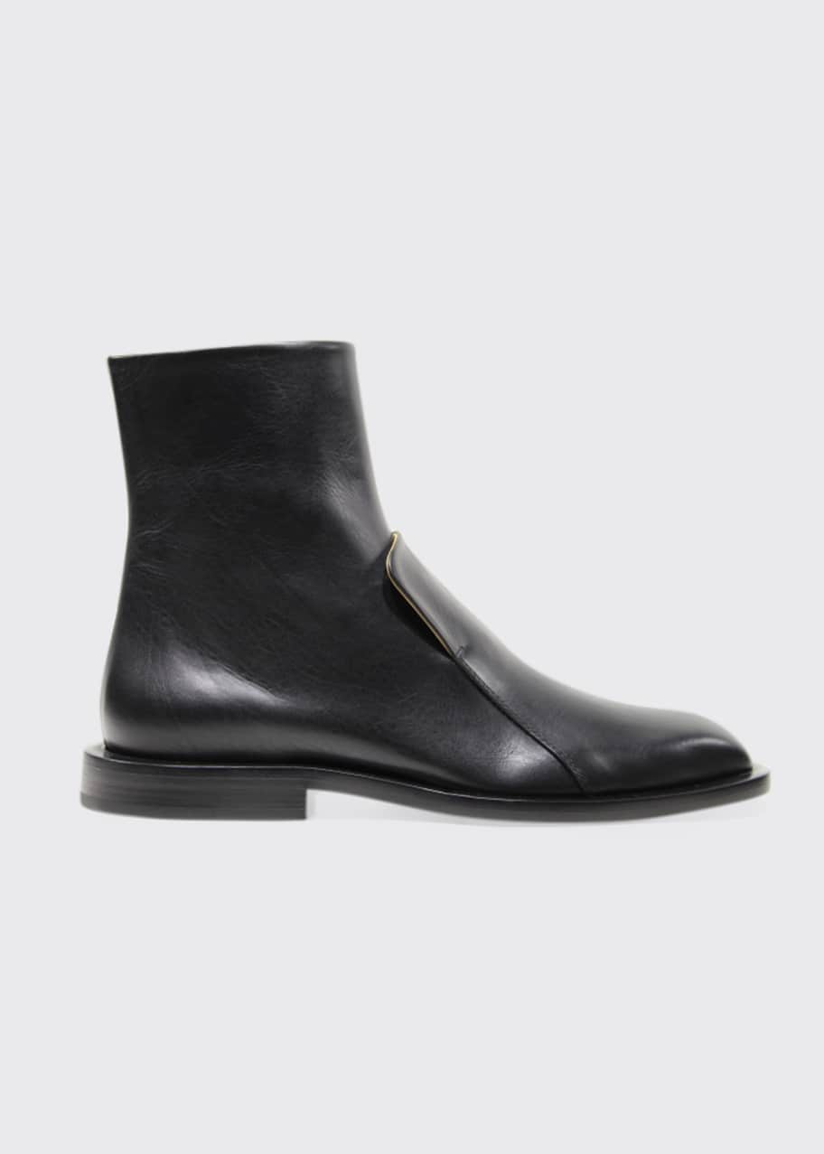 Image 1 of 1: Flat Leather Ankle Boots