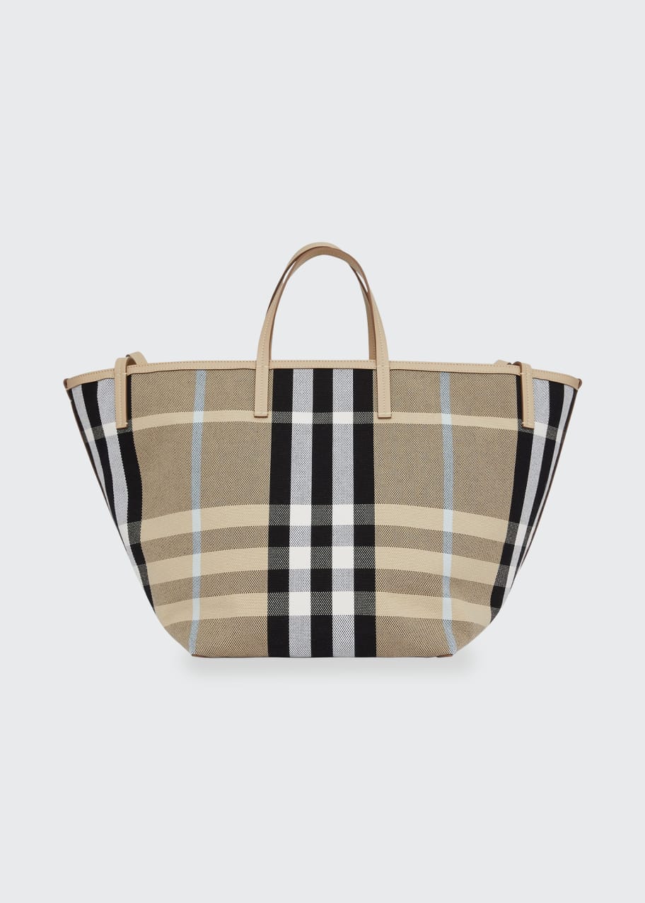 Burberry beach tote discount