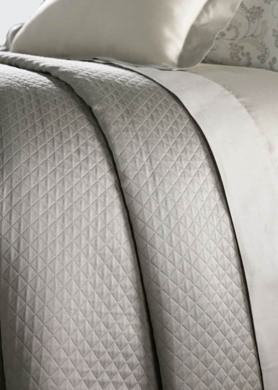Image 1 of 1: Diamond Full/Queen Pique Coverlet