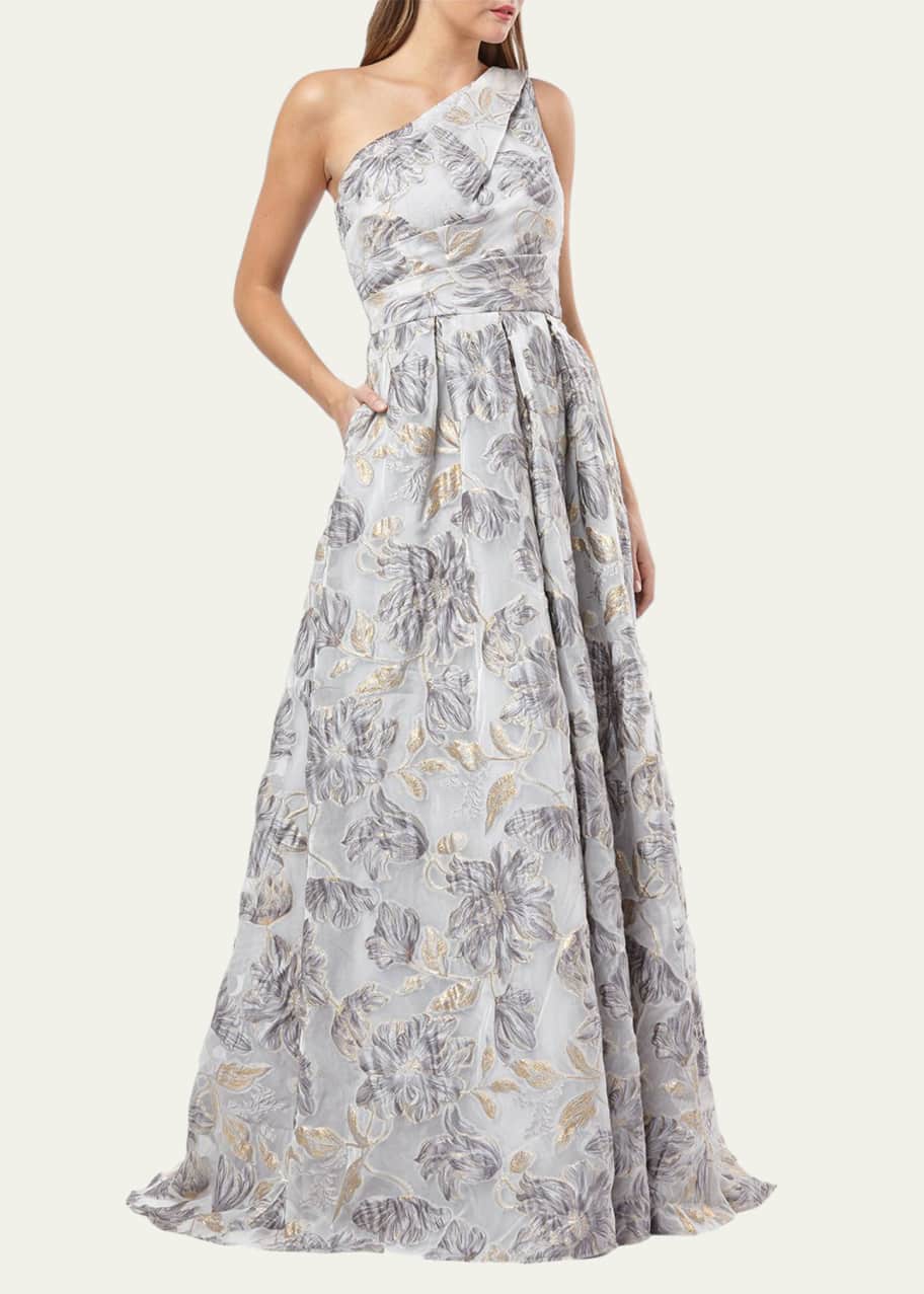 knee length dresses for ladies CARMEN MARC VALVO Size 4 Cream Beaded Lace Overlay Sleeveless Gown – Sui  Generis Designer Consignment