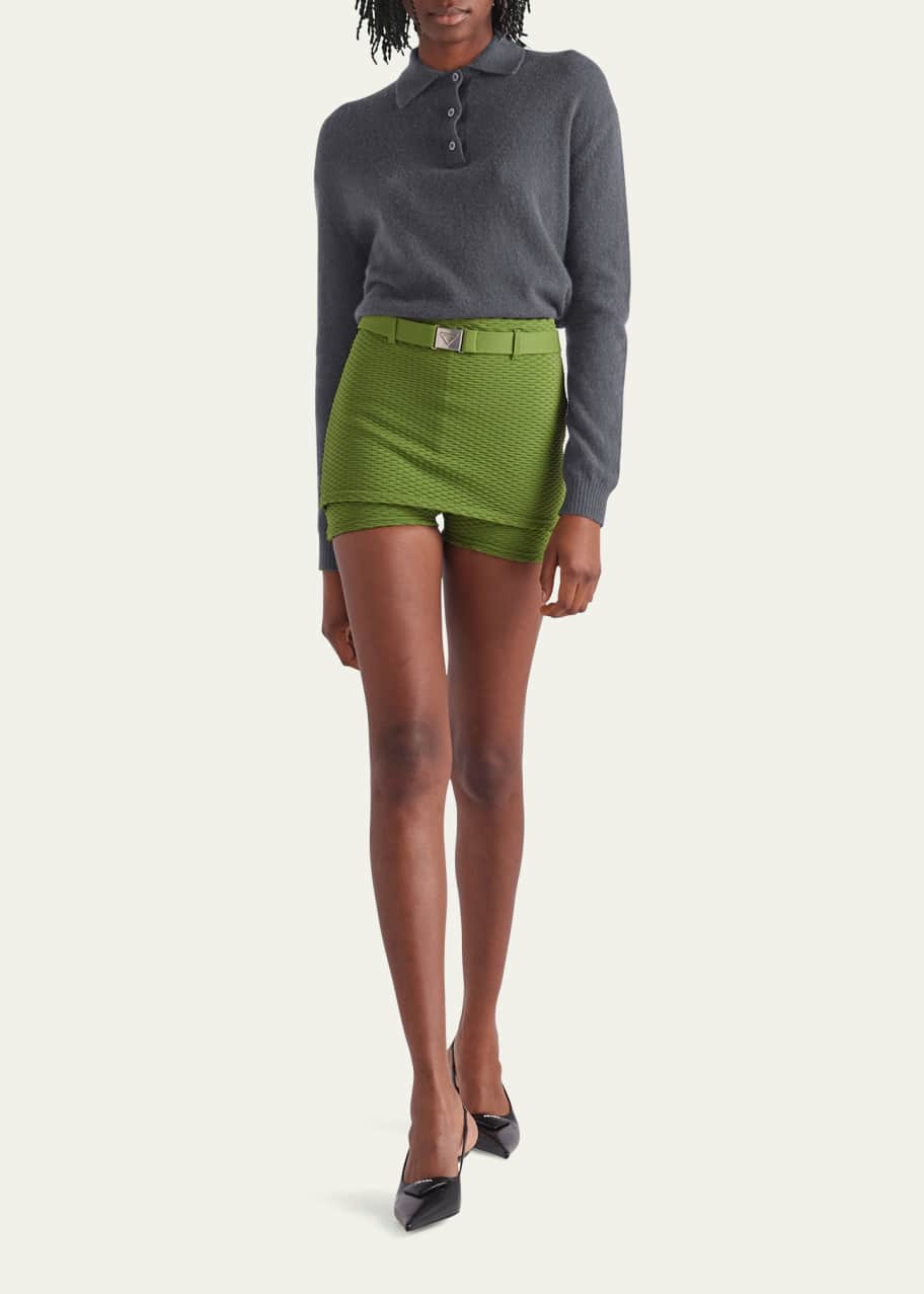 ショートパンツ Prada Sage Green Silk Shorts Prada Sage Green Silk Short – LOZURI®