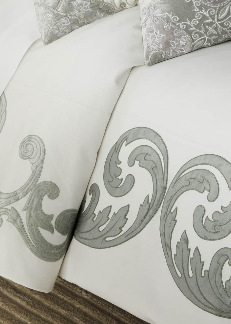Image 1 of 1: Tilburg Scroll Duvet, King