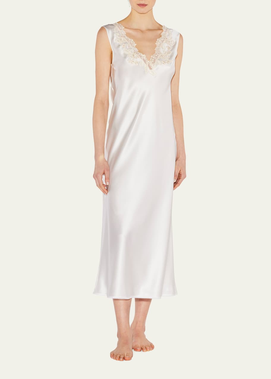La Perla Floral-Embroidered Silk Nightgown Bergdorf Goodman