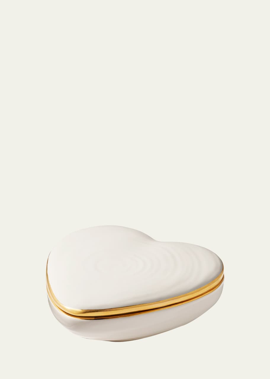 Image 1 of 1: Cream Heart Box