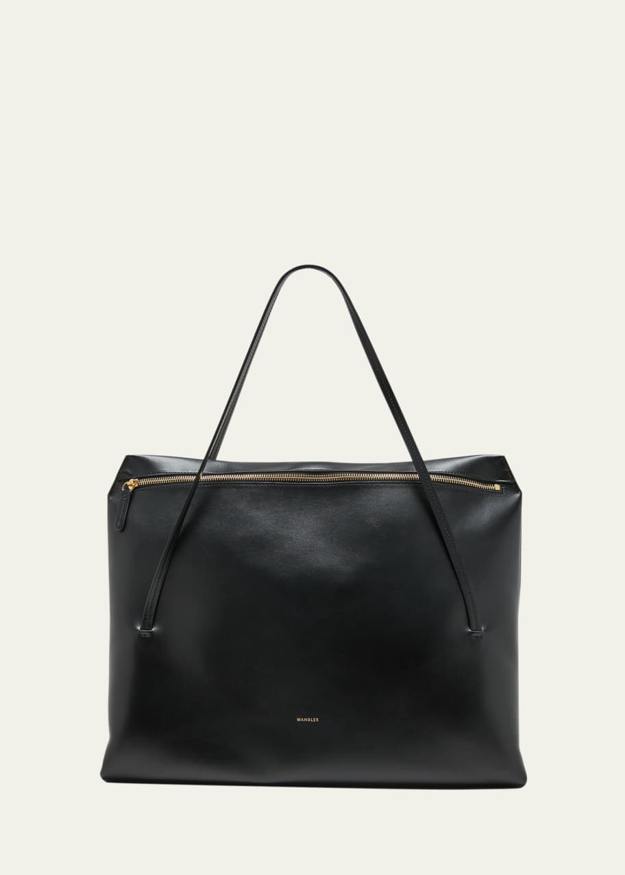 Image 1 of 1: Jo Big Zip Shoulder Bag