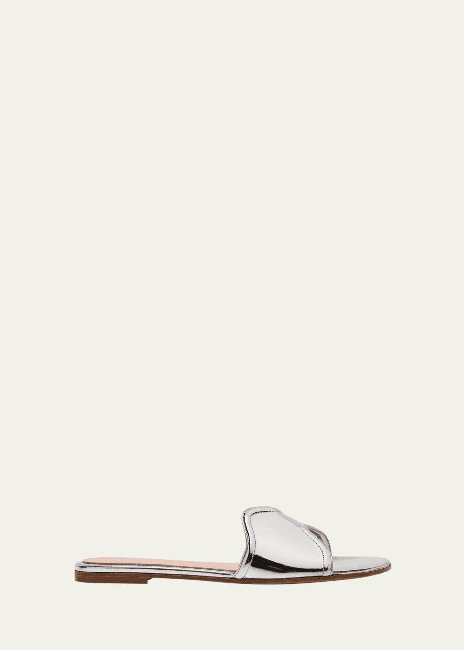 Image 1 of 1: Lucrezia Mules 05