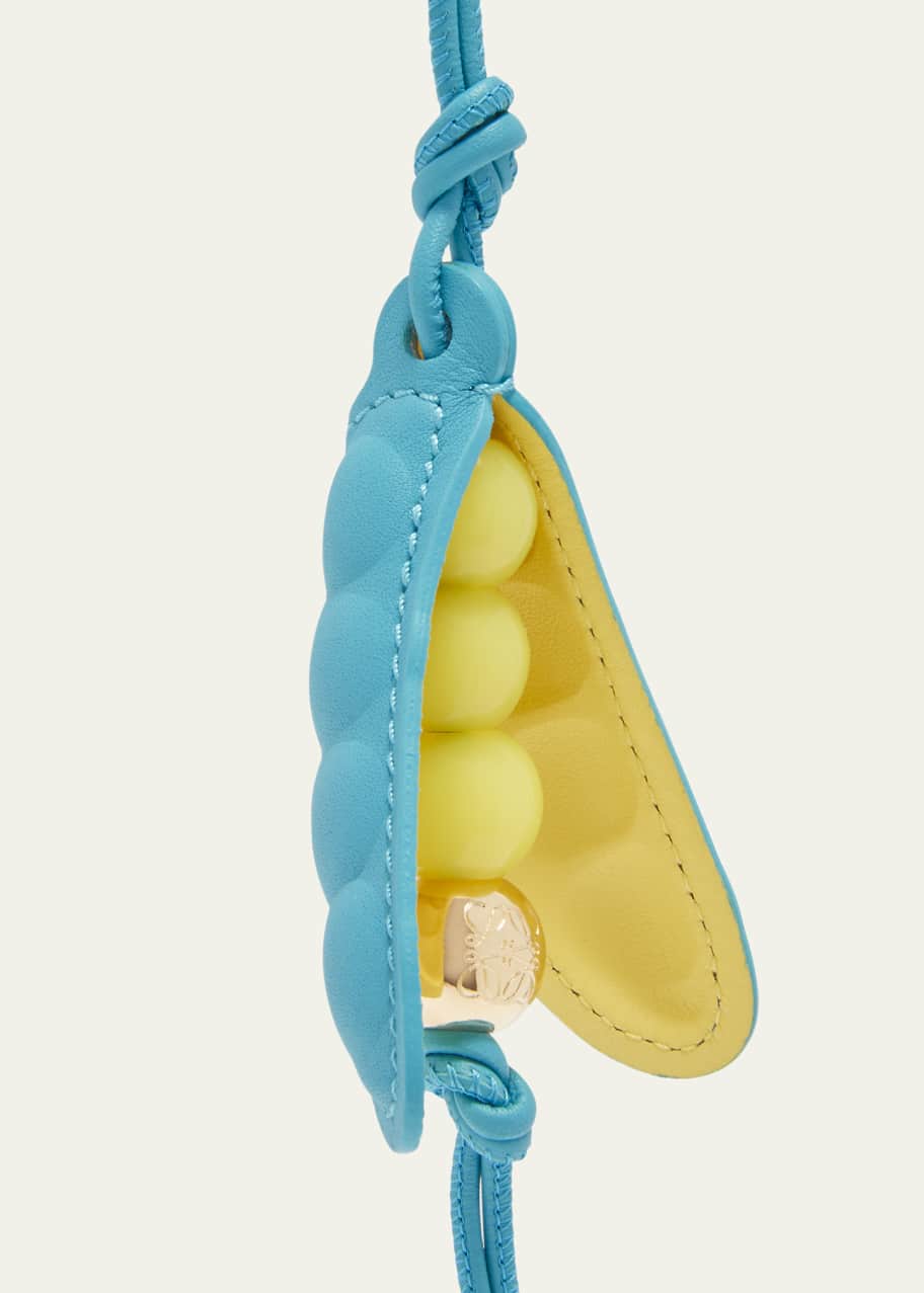 LOEWE Pea Pod ロエベ　ピーポッド　チャーム 完売品 美品 Loewe Pea Pod Charm - Bergdorf Goodman