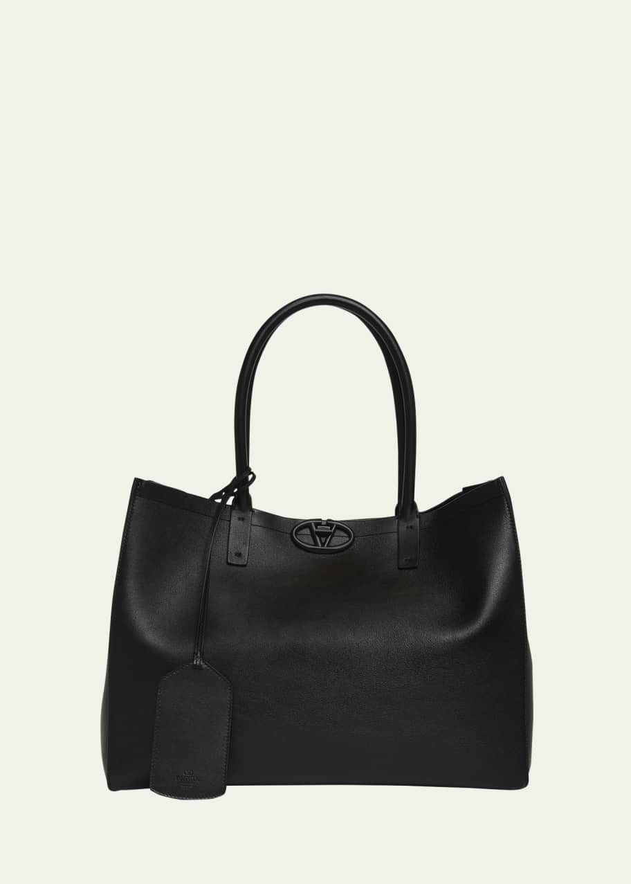 【Valentino】VLOGO LOCKER MEDIUM TOTE BAG◆5W0B0Q59RCG Valentino Garavani VLogo Locker Tote Bag | Brown | FARFETCH