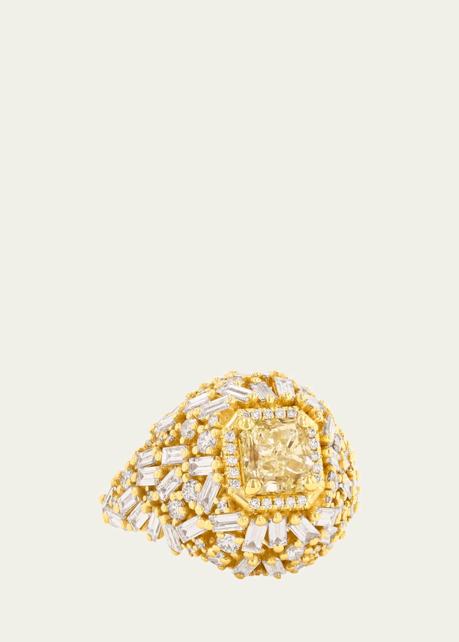 Image 1 of 1: 18K Yellow OAK White and Yellow Diamond Ring